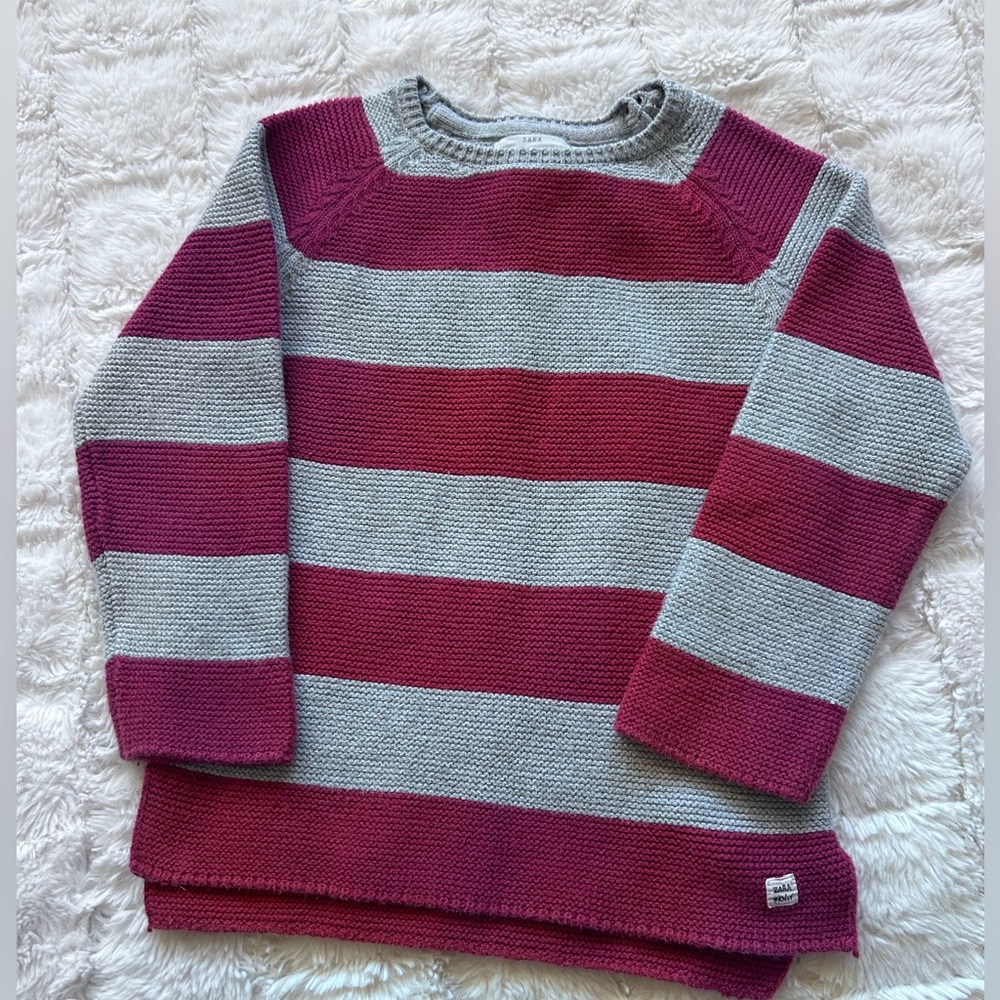 Zara Boy’s Stripe Gray and Red‎ Knitted Sweater Size 2-3 Years old